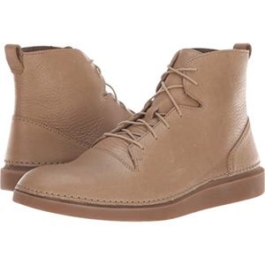 Clarks Men's Hale Rise Leather Ankle Boot Size 9